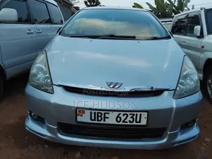 Toyota Wish 2006