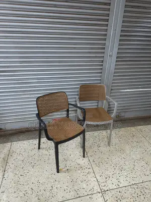 Stackable Mesh Backrest Plastic Chairs