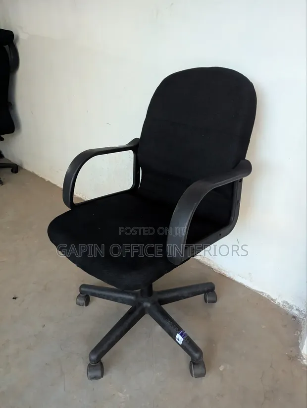 Second Hand Adjustable Office Chair - 1