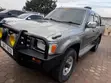 Toyota Hilux 2000 Manual - 3