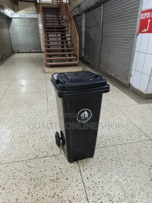 120 Litre Plastic Dust Bin