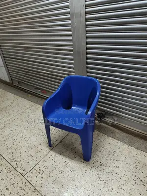 Brand New Plastic Outdoor Chairs (Blue)