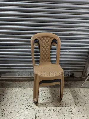 World Industries A023 Plastic Chairs (Brown)