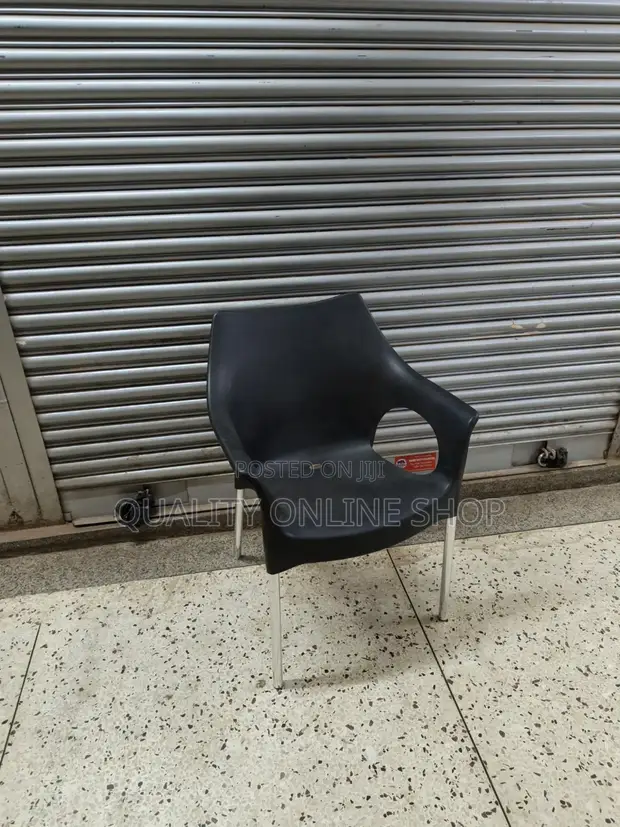 Quality Online Plastic Chairs with Steel Legs - 1