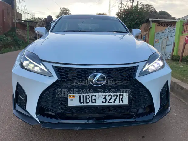 Lexus IS 250 2008 White - 1