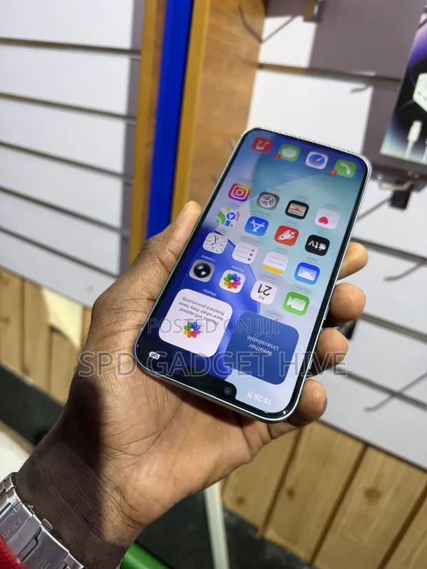 Apple iPhone 14 Plus 256 GB - 1