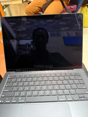 Apple MacBook Pro 2025 M5 24GB RAM 1TB SSD