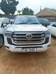 Toyota Land Cruiser 2016 White - 1