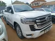 Toyota Land Cruiser 2016 White - 4