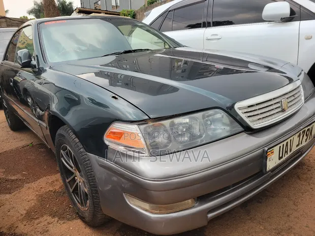 Toyota Mark II 2.0 AWD 1998 Black - 1