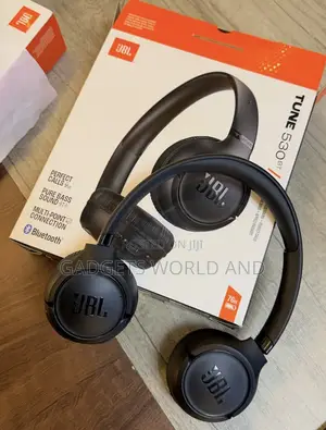 JBL Tune 520BT Wireless On-Ear Headphones