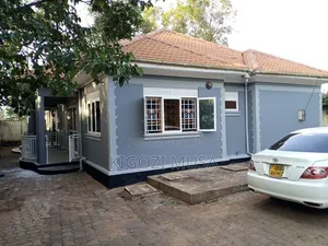 2 Bedroom Duplex for Sale in Ssisa