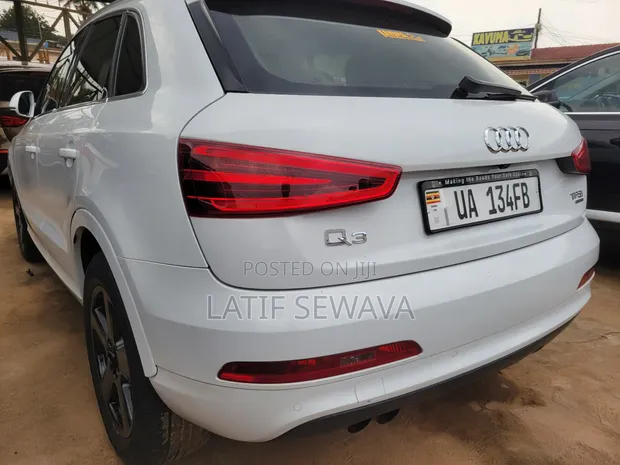 Audi Q3 2.0 TDI 140hp 2014 White - 1