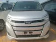 Toyota Noah 2017 Silver - 5