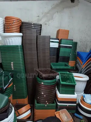 Plastic Flower Pots - All Shapes