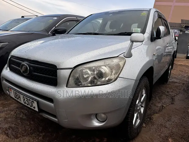 Toyota RAV4 2006 Silver - 1