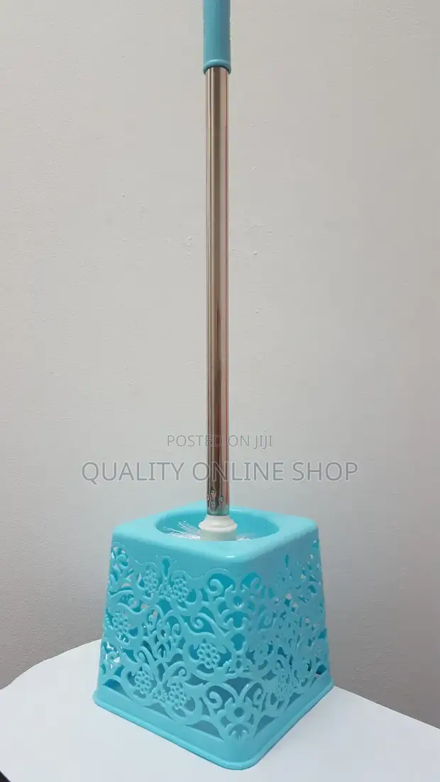 Generic Plastic Toilet Brush - 1