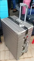 Caperlan Large Suitcase - Password Lock - 3