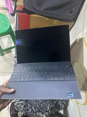 Dell XPS 13 9320 Laptop - Intel Core i7, 16GB RAM, 256GB SSD