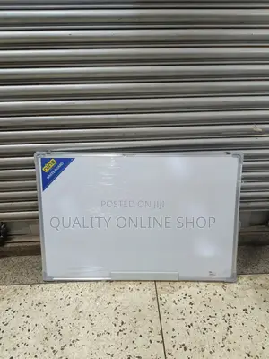 Royal 90cm x 60cm Whiteboard