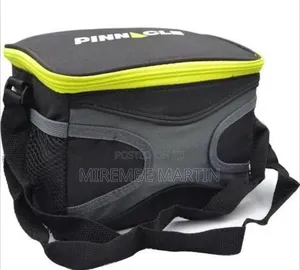 5.6 Liter Insulated Cooler Bag