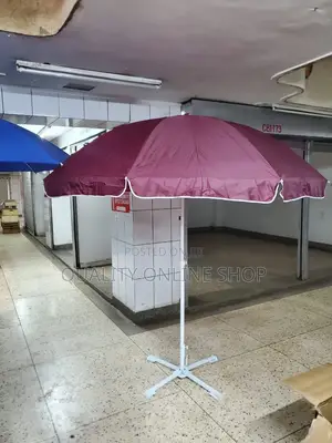 Outdoor Restaurant Beach Umbrella - Brand New