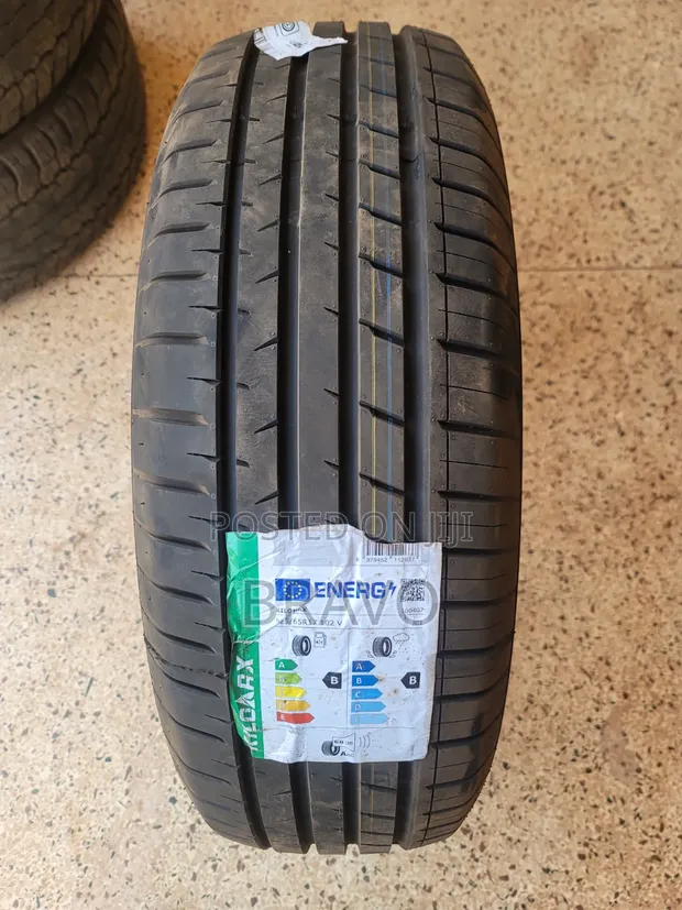 225/65R17 Kiloaax Tires for Toyota Harrier/Kluger - 1
