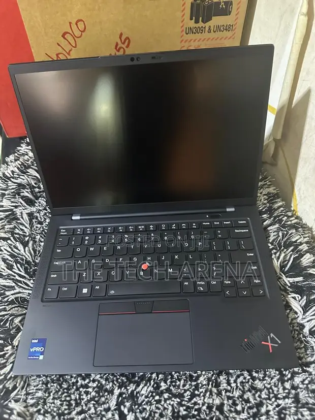 New Lenovo ThinkPad X1 Carbon Gen 11 Laptop - 1