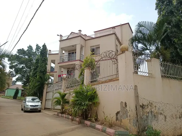 8 Units Block of Flats for Sale in Kira - 1