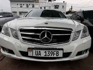 Mercedes-Benz E300 2010 White
