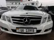 Mercedes-Benz E300 2010 White - 1