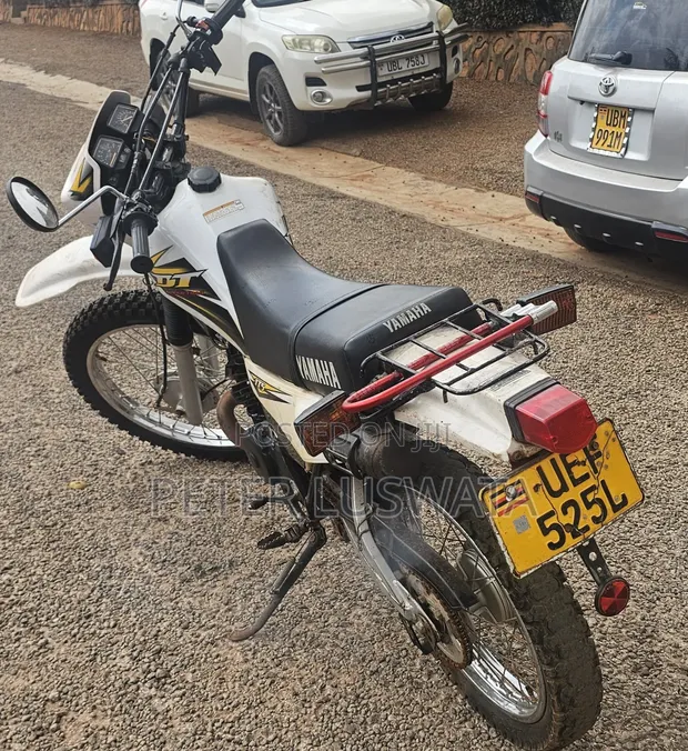 Yamaha DT175 2020 White - 1