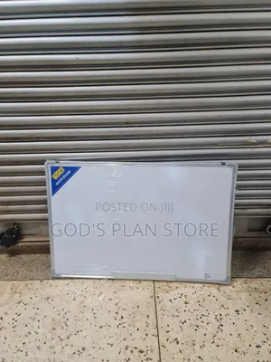 Brand New 90x60cm Wall Mounted White Board