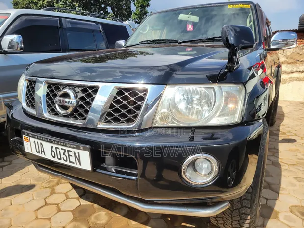 Nissan Patrol 3.0 TD GL 2008 Black - 1