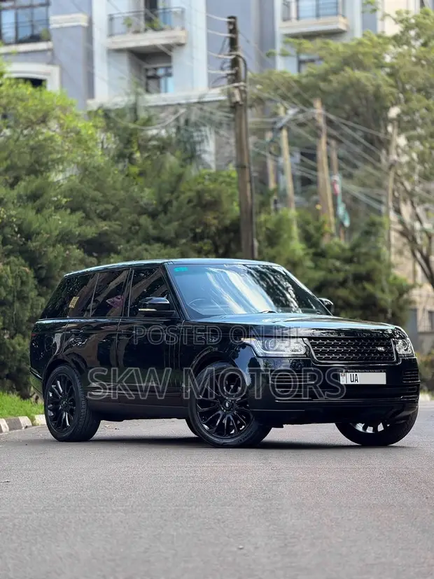 Land Rover Range Rover Vogue 2015 Green - 1