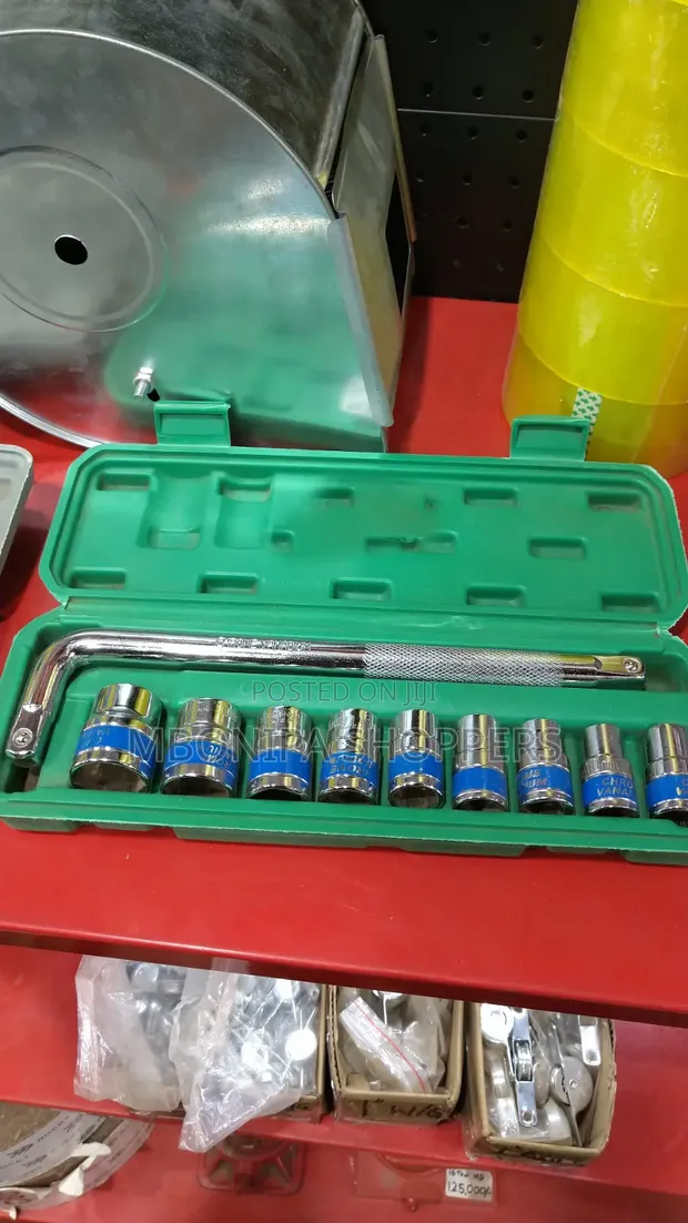 10 Pcs 1/2" Socket Wrench Set - Cr-V Steel - 1