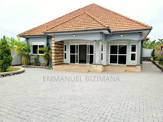 Furnished 3-Bedroom Bungalow in Akright Estate, Central Division - 1