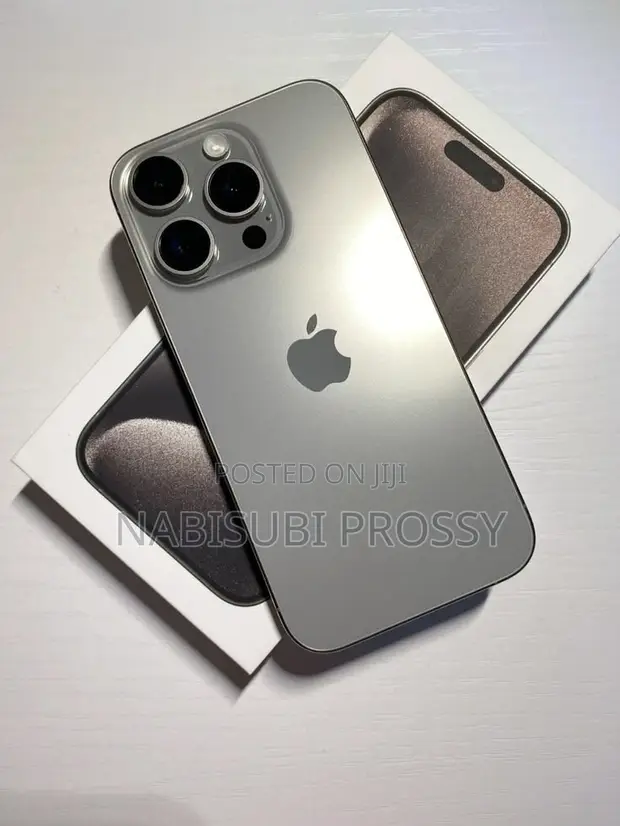 Apple iPhone 15 Pro 256GB Gray - 1
