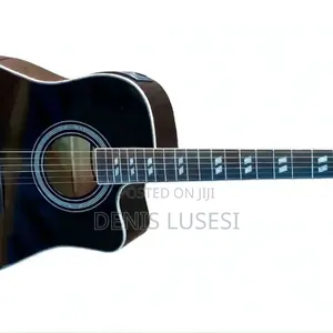 Yamaha Acoustic Guitar