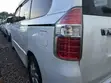 Toyota Noah 2.0 143hp AWD (8 Seater) 2009 White - 4