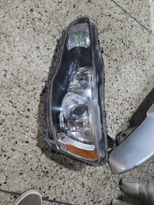 Mitsubishi Lancer 2008 Headlamp - 1
