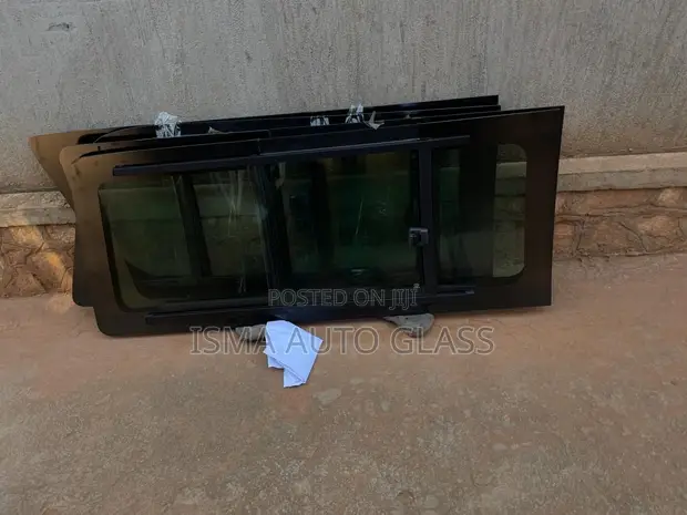 Toyota HiAce Ordinary Sliding Doors - 1
