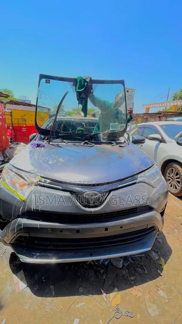 New Toyota Rav 4 Windscreen Glass - 1