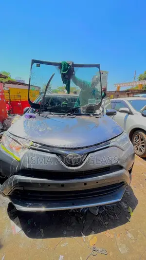 New Toyota Rav 4 Windscreen Glass