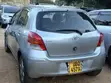 Toyota Vitz 2009 Silver - 5
