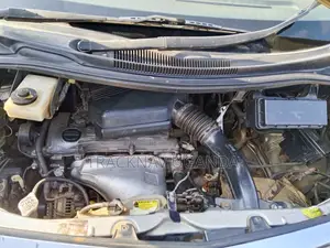 Toyota Alphard 2.4 Petrol AWD 2006