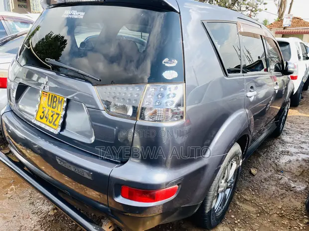 Mitsubishi Outlander 2.4 2009 Gray - 1