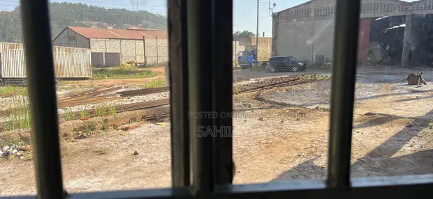 5 Acres Land with 5 Warehouses in Mukono - 1