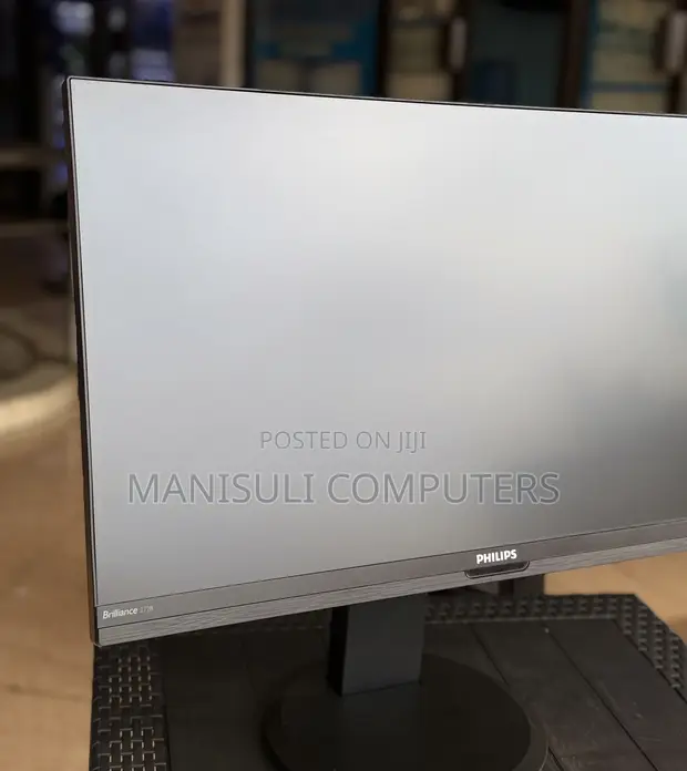Philips 27-Inch IPS Monitor - 1