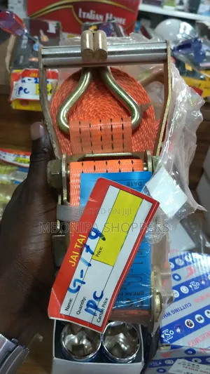 5000Kg Heavy Duty Ratchet Straps (50MM x 10M) with Hooks